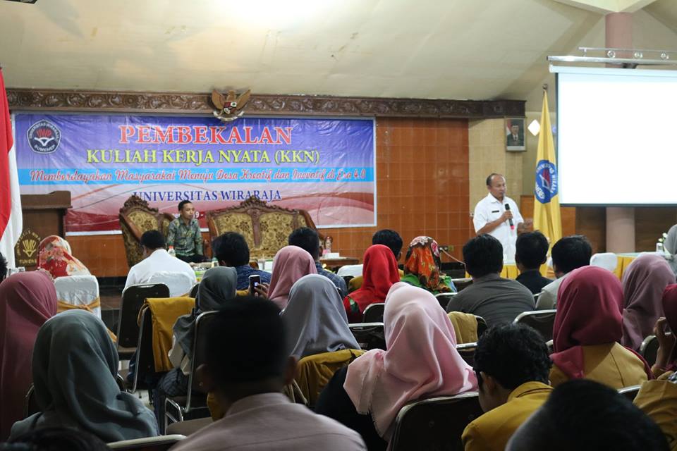 serius-bekali-mahasiswa-menuju-kkn-2019_1545362597.jpg