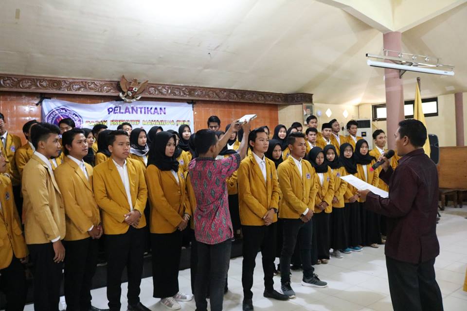 feb-ditangan-pemimpin-baru_1544424301.jpg