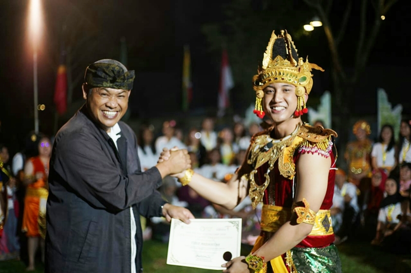 yusuf-maharaja-best-green-project-asia-pasific-youth-camp_1579752029.jpg